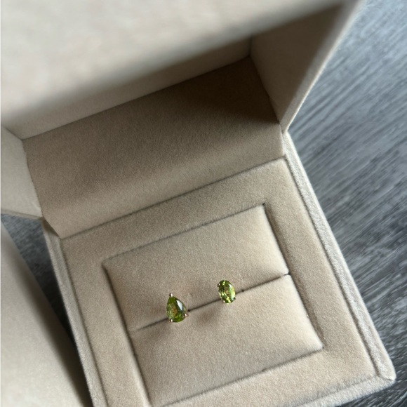 Two Stone Peridot Ring 4.5 / 14k Rose Gold - Picture 5 of 6